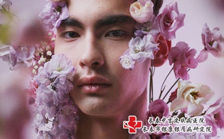皮炎皮疹有什么特点？应该怎么饮食和治疗？