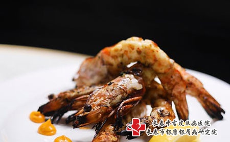 毛囊炎什么东西不能吃