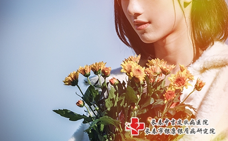 脸上不同位置的痘痘都代表什么？应该怎么改善？
