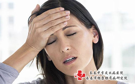扁平疣的原因和症状是什么？扁平疣的日常护理