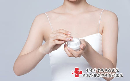 目前荨麻疹的治疗方法有哪些?