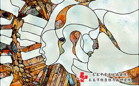 夏季痤疮容易发作应该如何预防?
