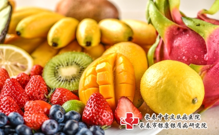 摄图网_500652412_一堆新鲜的水果（企业商用）