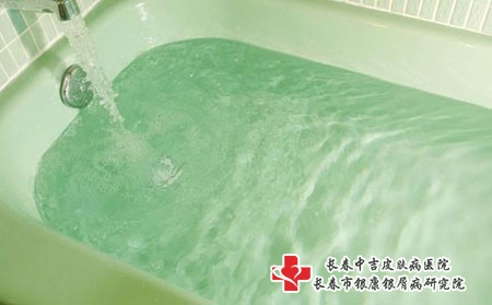 2 (321)洗浴泡浴