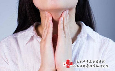 2 (83)扁桃体喉咙 2 (83)扁桃体喉咙
