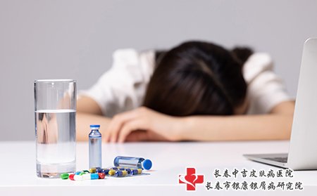 带状疱疹会引起头痛