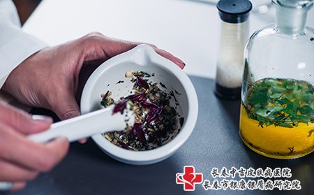 带状疱疹要注意用药