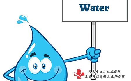 皮肤瘙痒要多喝水